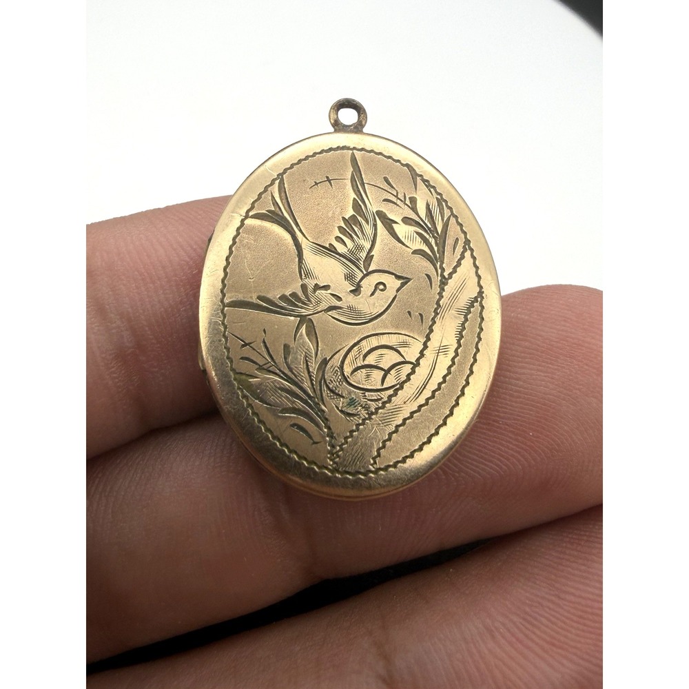Vintage 1/20th 12k Gold Filled Bird With Nest Oval Locket Stamped MB